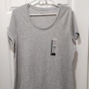 Women's Light Gray T-shirt.by NOBO-No Boundaries Size 3XL (21). NWT